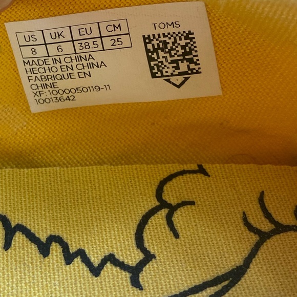 Special Limited Edition Tom’s x Sesame Street Big Bird Size 8 Shoes - Picture 5 of 10